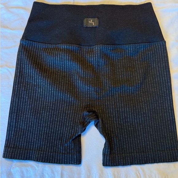 JoyLab Black Ribbed Bike Shorts - Picture 2 of 6